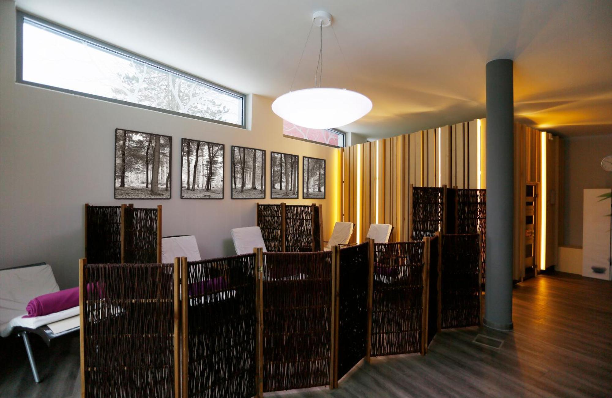Konsum Gaestehaus Quisisana - Oberhof 奥伯霍夫 外观 照片